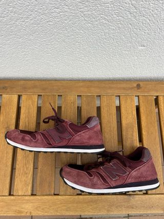 Zapatillas New Balance 373 granates T40