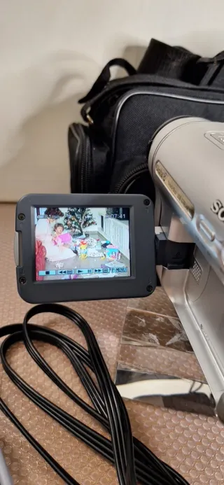 Sony Handycam DCR-TRV460E Digital 8