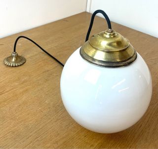 Lámpara de techo Modernista globo cristal opalina