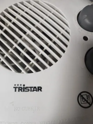 Calefactor Tristar portátil