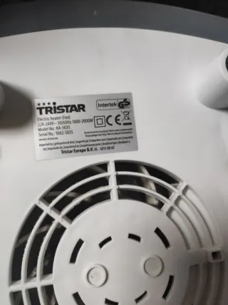 Calefactor Tristar portátil