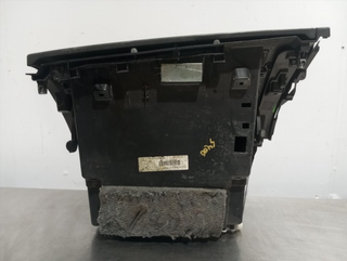 GUANTERA VOLVO XC60 D5244T