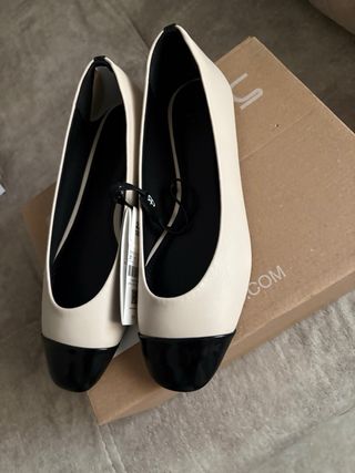 Bailarinas Parfois Beige y Negro Talla 37