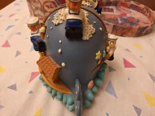 Hucha infantil de ballena y marineros + caja