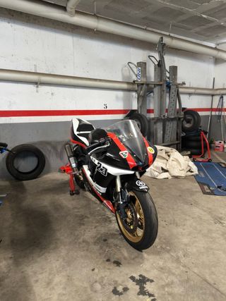 Yamaha R6 Circuito 2005