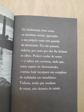 A obsessão da portugalidade identidade, língua,...