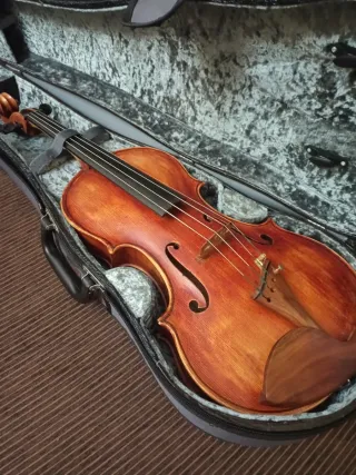 Viola de luthier Sergey savrov del año 2022.