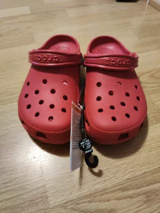 Crocs Classic Pepper 38-39 NUEVAS