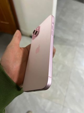 iPhone 15 Rosa