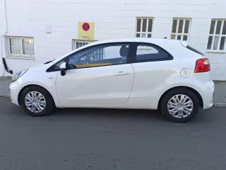 KIA Rio Pegatina C