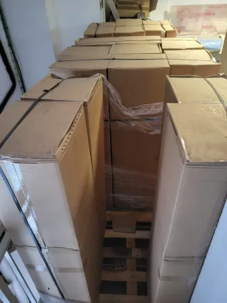 Tótem para tablet blanco