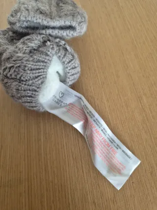 Manoplas de bebé de punto gris primark 12/24 meses