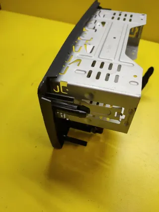 MARCO RADIO BOTON WARNING NISSAN TERRANO II