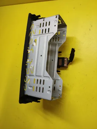 MARCO RADIO BOTON WARNING NISSAN TERRANO II