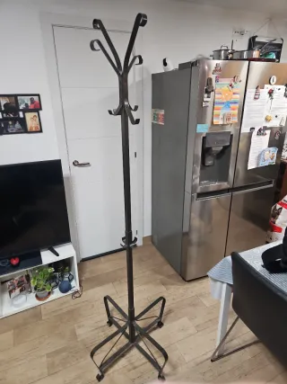 Perchero de forja negro