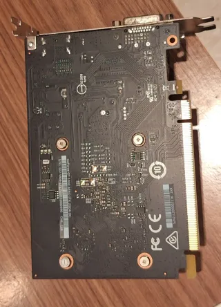 Tarjeta Gráfica MSI GT 1030 GDDR4