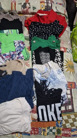 Set 13 capi abbigliamento donna