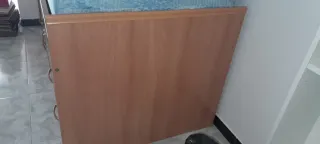 Cama de persona con almacenamiento