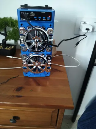 Altavoz Portátil VAVCHI USB Bluetooth