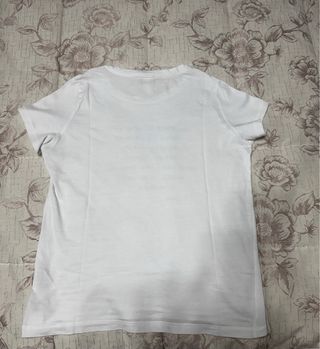 Camiseta H&M blanca con mensaje
