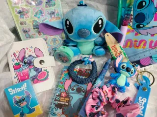 Lote Papelería Stitch Disney