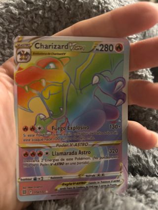 Carta Pokémon Charizard V ASTRO 280 HP
