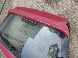 Portón Trasero + alerón