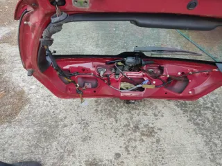 Portón Trasero + alerón