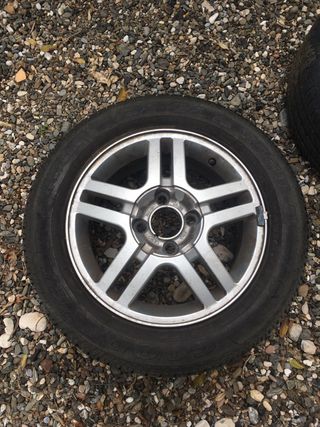 Llantas Ford Focus 1 (5 unidades)