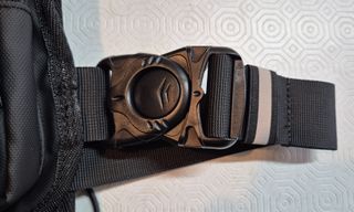 Chaleco hidratación, bolsa 2L, ajustable y ligero