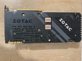 Tarjeta Gráfica Zotac 1080 Ti 24GB
