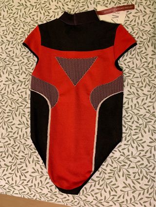 Body Zara Negro y Rojo Talla S