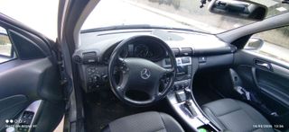 Mercedes-Benz Clase C 2005