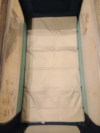 Cuna de viaje / Parque infantil