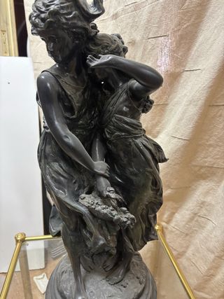 Escultura de cerámica