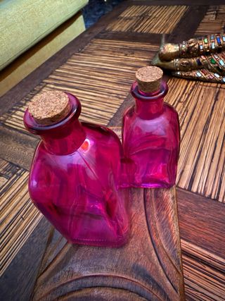 Lote 2 botellas cristal rosa