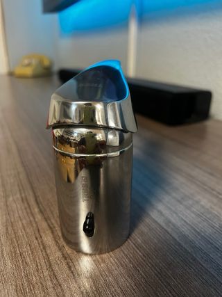 Grifo de bidé metálico plateado