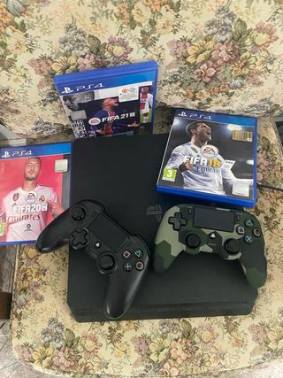 Consola PS4 Slim + 3 Juegos FIFA