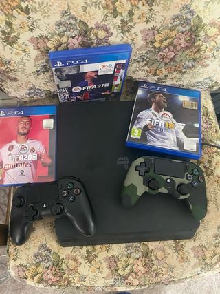 Consola PS4 Slim + 3 Juegos FIFA