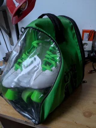 Patines Clásicos Talla 36 con Bolsa