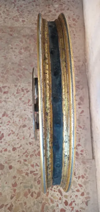 Llanta Delantera Honda Dominator 650