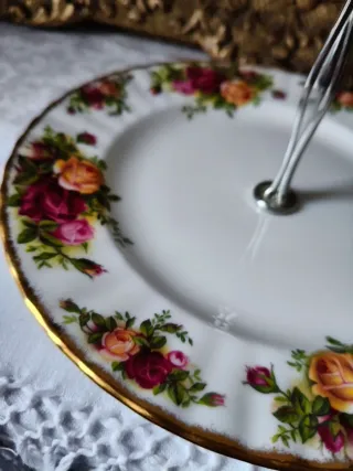 Alzatina 2 Piani Royal Albert Old Country Roses