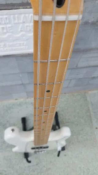 Fender Precision Bass Player PWT Blanco-Impecable