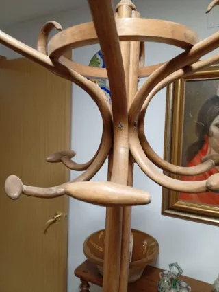 Perchero Thonet Clásico Madera
