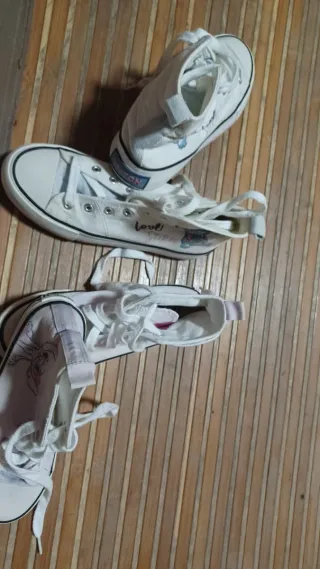 2 Pares Tenis Niña Talla 35 2x10 €