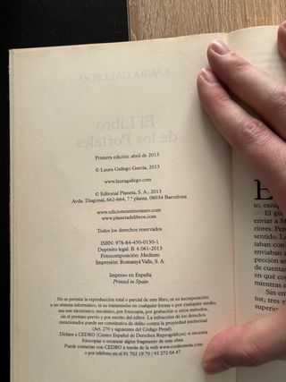 El libro de los portales – Laura Gallego – Fantasí