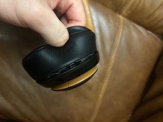 Beats Studio 3 Negro/Dorado