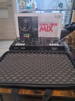 Hercules DJControl Inpulse 500