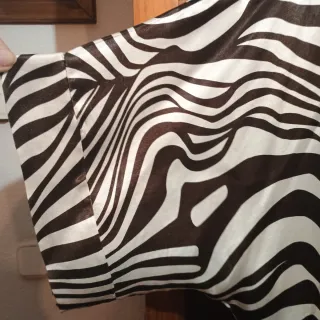 Bomber satinada cebra beige y marrón