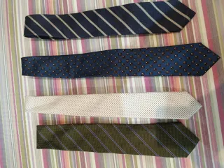 Lote de 4 corbatas Pal Zileri Originales